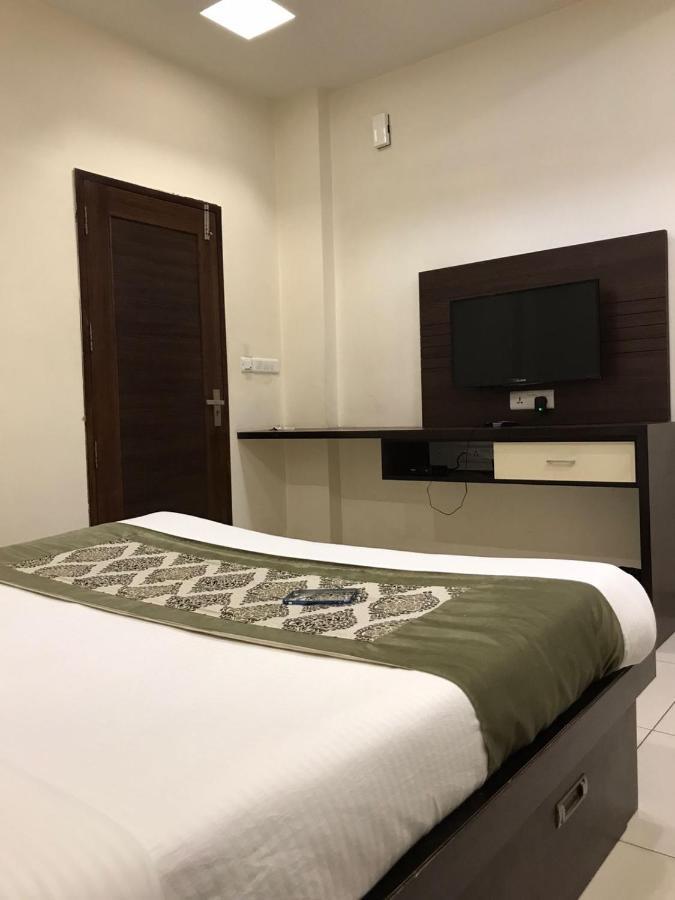Hotel Fortune Plaza อัจเมอร์ ภายนอก รูปภาพ